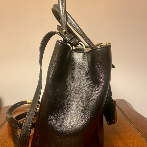 Fendi Vitello Elite Regular 2Jours Tote Black - Picture 4 of 13